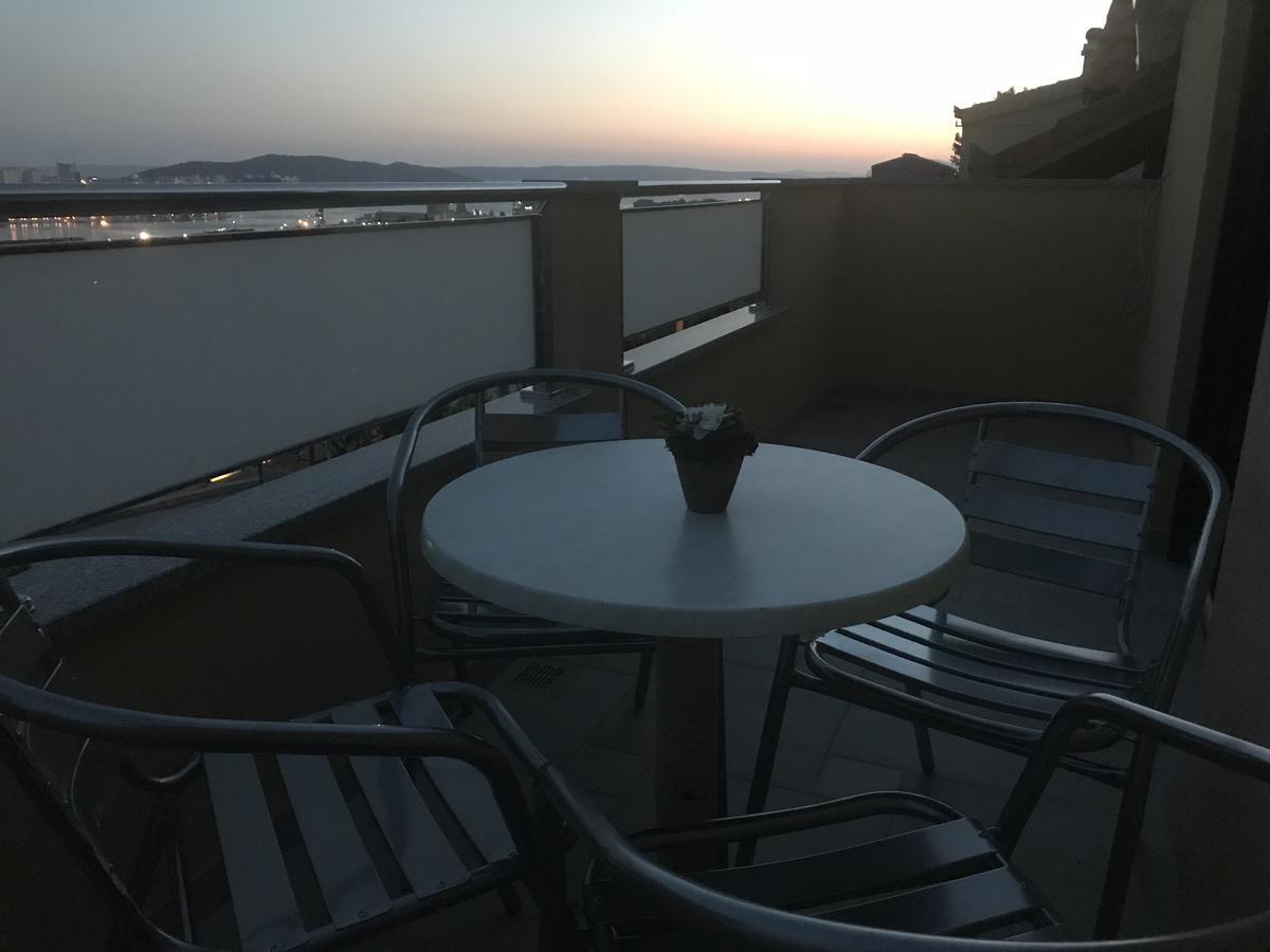 Apartman Mig Solin Exterior photo