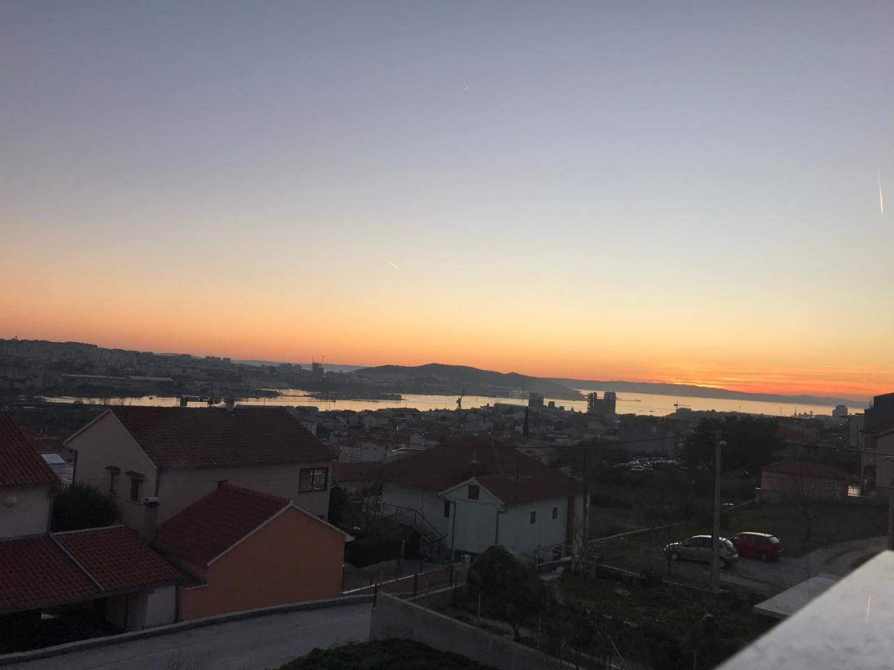 Apartman Mig Solin Exterior photo